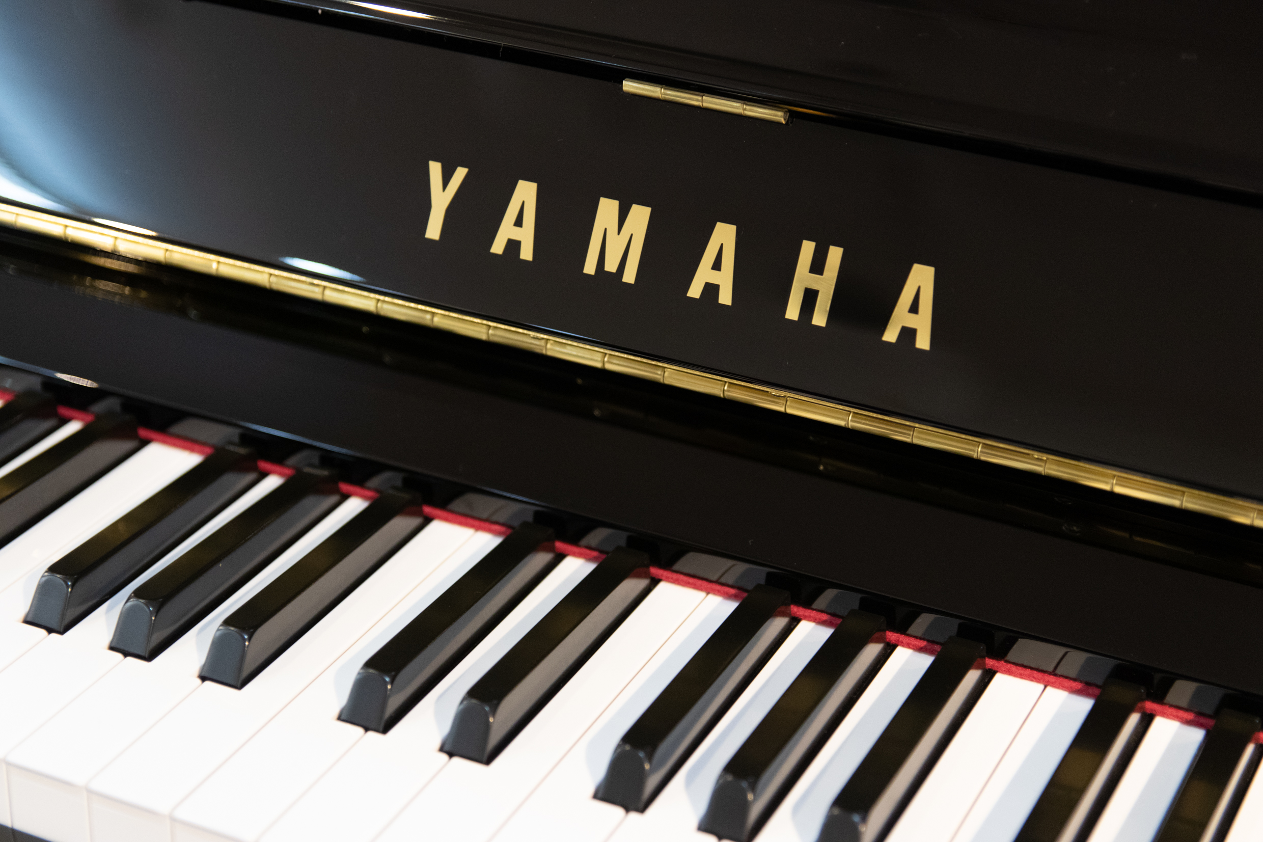 中古ピアノ在庫:ヤマハ[YAMAHA]YU11-中古ピアノ販売｜ピアノ工房関西