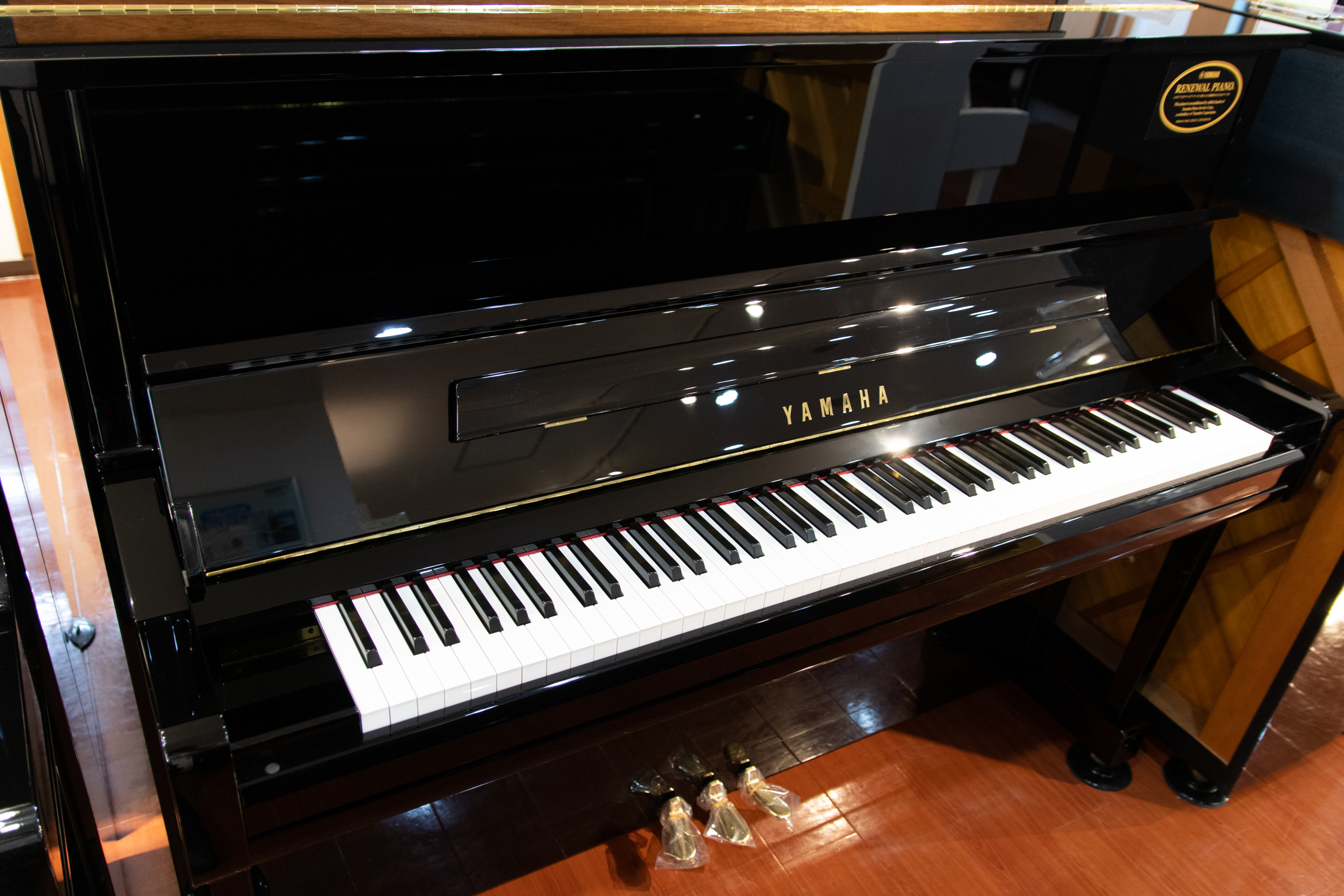 中古ピアノ在庫:ヤマハ[YAMAHA]YU11-中古ピアノ販売｜ピアノ工房関西