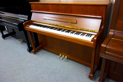 カワイ　kawai　CS-14S中古ピアノ