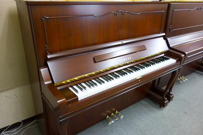 ヤマハ　YAMAHA　UX50WnC中古ピアノ