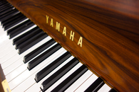 ヤマハ　YAMAHA　W101中古ピアノ