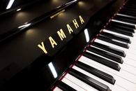 ヤマハ　YAMAHA　YU33SD中古ピアノ