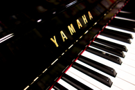 ヤマハ　YAMAHA　U100(消音付き)中古ピアノ