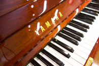 ヤマハ　YAMAHA　W106B(消音付き)中古ピアノ