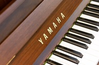 ヤマハ　YAMAHA　W110BW中古ピアノ