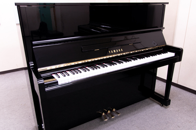 ヤマハ　YAMAHA　U10Bl中古ピアノ