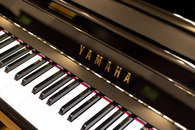 ヤマハ　YAMAHA　MC90中古ピアノ
