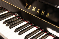 ヤマハ　YAMAHA　YU1中古ピアノ