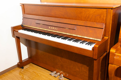 カワイ　KAWAI　C38W中古ピアノ