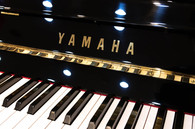 ヤマハ　YAMAHA　b121中古ピアノ