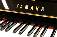 ヤマハ　YAMAHA　YU30中古ピアノ