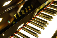 ヤマハ　YAMAHA　YM10中古ピアノ