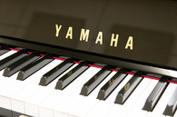 ヤマハ　YAMAHA　UX50Bl中古ピアノ