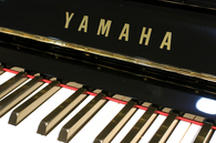 ヤマハ　YAMAHA　YU3中古ピアノ