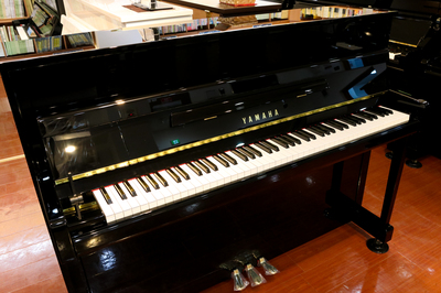 ヤマハ　YAMAHA　b113中古ピアノ