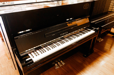 ヤマハ　YAMAHA　U10A中古ピアノ