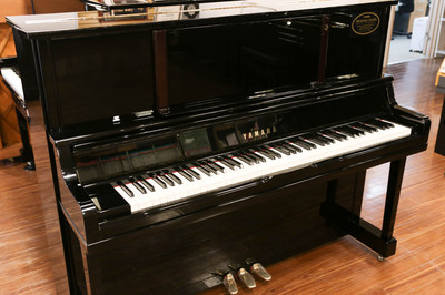 ヤマハ　YAMAHA　UX100中古ピアノ