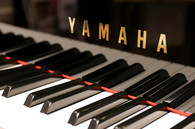 ヤマハ　YAMAHA　C1L中古ピアノ