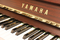 ヤマハ　YAMAHA　W120BS中古ピアノ