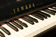 ヤマハ　YAMAHA　UX50A中古ピアノ