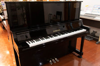 ヤマハ　YAMAHA　UX30A中古ピアノ