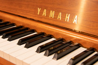 ヤマハ　YAMAHA　YF101C中古ピアノ