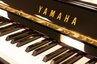 ヤマハ　YAMAHA　UX10Bl中古ピアノ