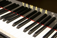 ヤマハ　YAMAHA　C3中古ピアノ