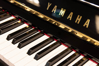 ヤマハ　YAMAHA　U30Bl中古ピアノ