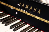 ヤマハ　YAMAHA　b121中古ピアノ