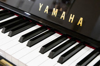 ヤマハ　YAMAHA　UX5中古ピアノ