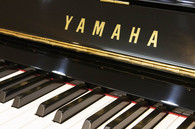 ヤマハ　YAMAHA　YU11中古ピアノ