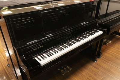 ヤマハ　YAMAHA　UX10A中古ピアノ