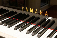 ヤマハ　YAMAHA　C3LA中古ピアノ