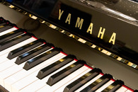 ヤマハ　YAMAHA　b113SD中古ピアノ