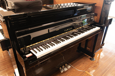 ヤマハ　YAMAHA　b113SG2中古ピアノ