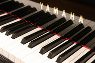 ヤマハ　YAMAHA　C2中古ピアノ