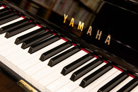 ヤマハ　YAMAHA　UX5中古ピアノ