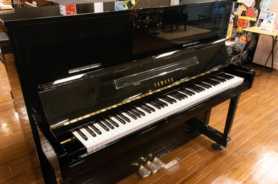 ヤマハ　YAMAHA　U10Bl中古ピアノ