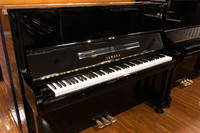 ヤマハ　YAMAHA　UX1中古ピアノ