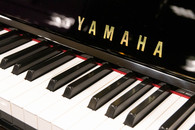 ヤマハ　YAMAHA　UX50A中古ピアノ