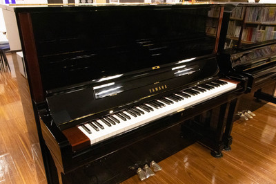 ヤマハ　YAMAHA　YUS3DE中古ピアノ
