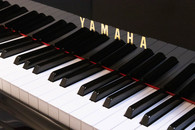 ヤマハ　YAMAHA　GC1SN中古ピアノ